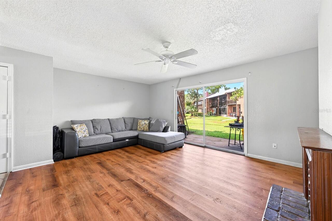 Listing Photo 9