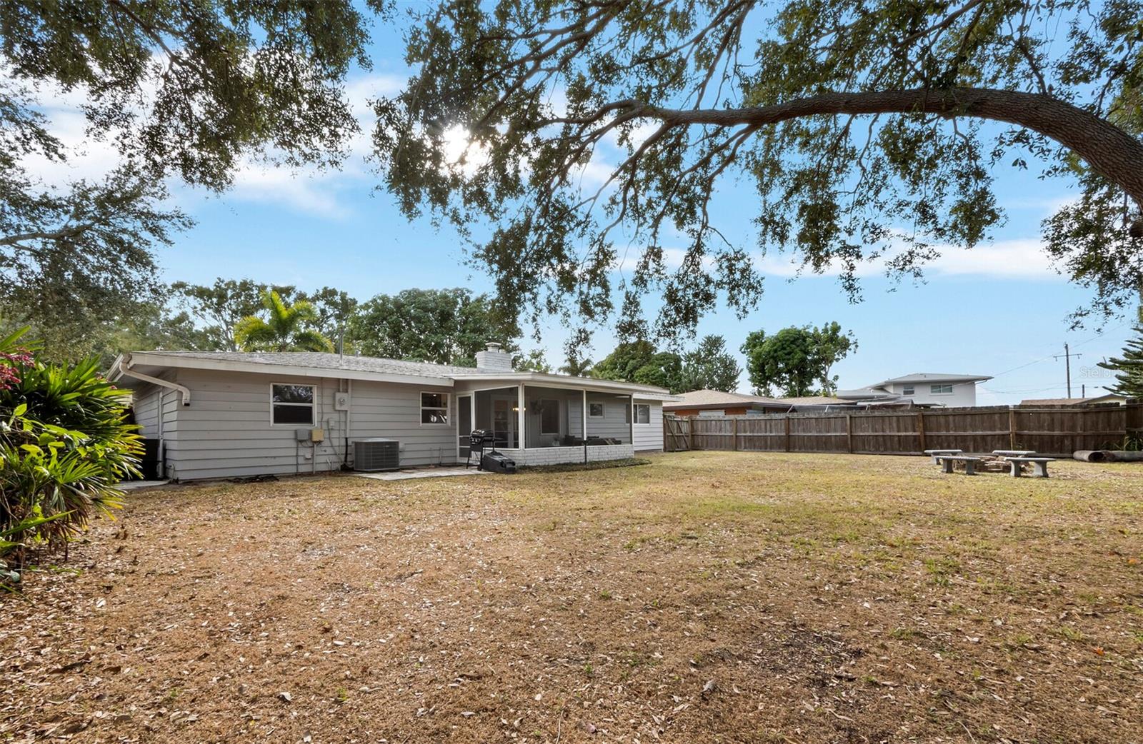 Listing Photo 23