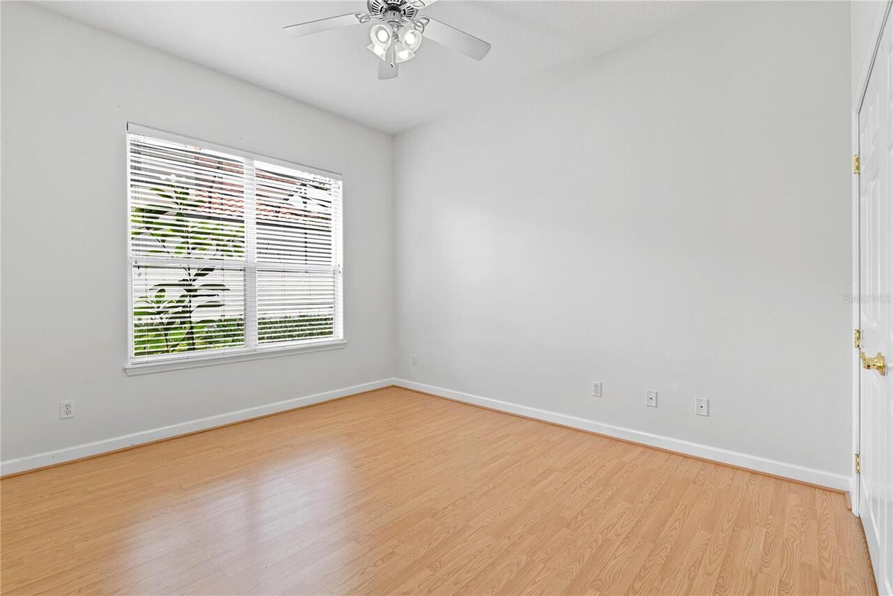 Listing Photo 32