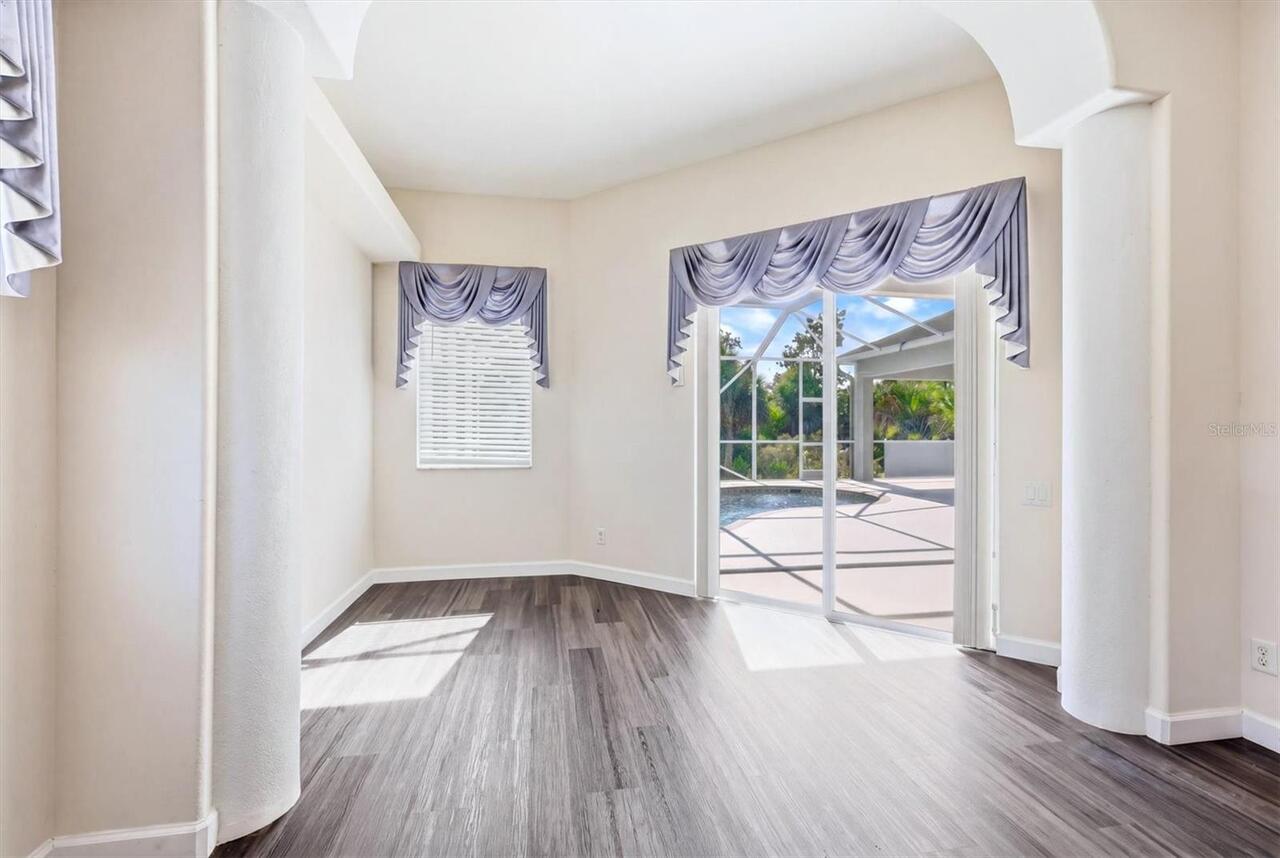 Listing Photo 19