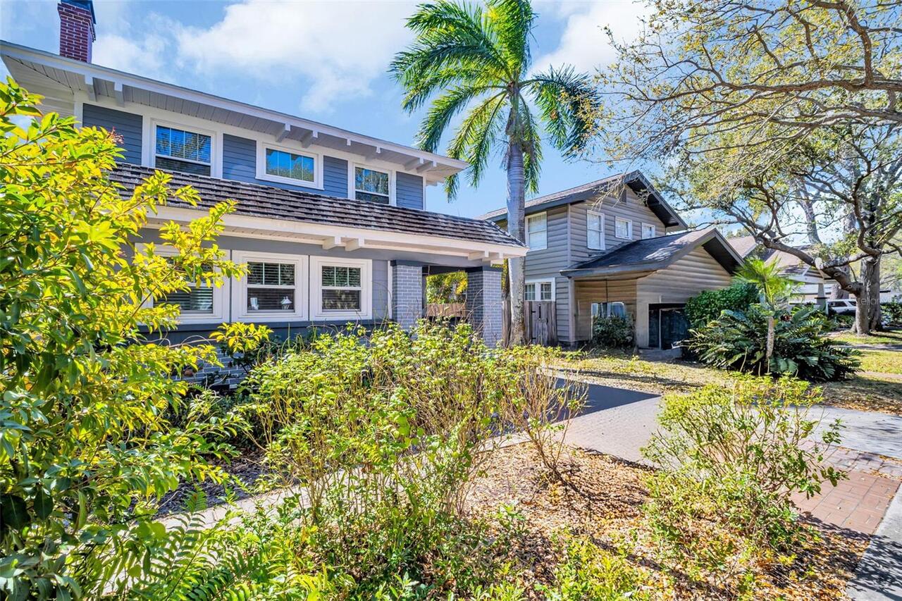 St Petersburg Real Estate