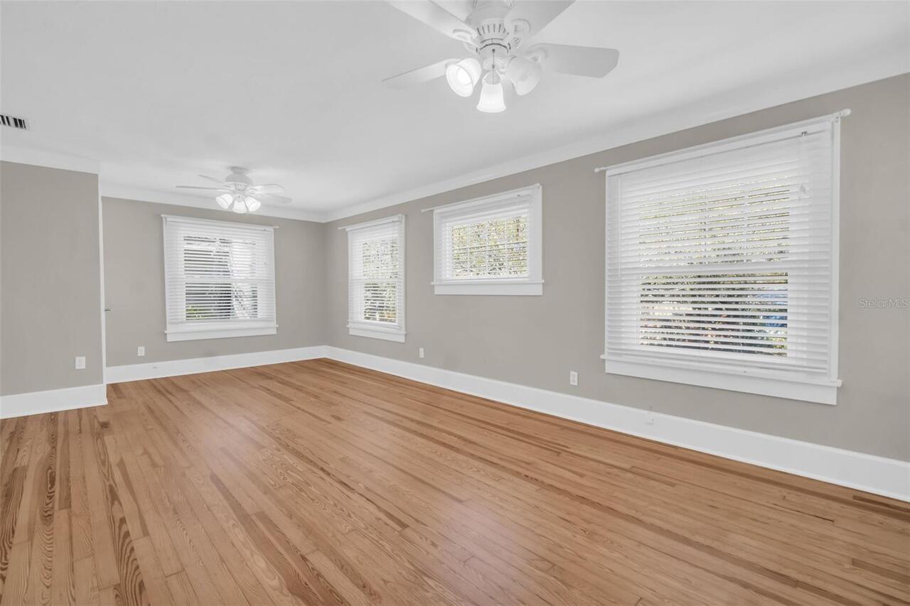 Listing Photo 41