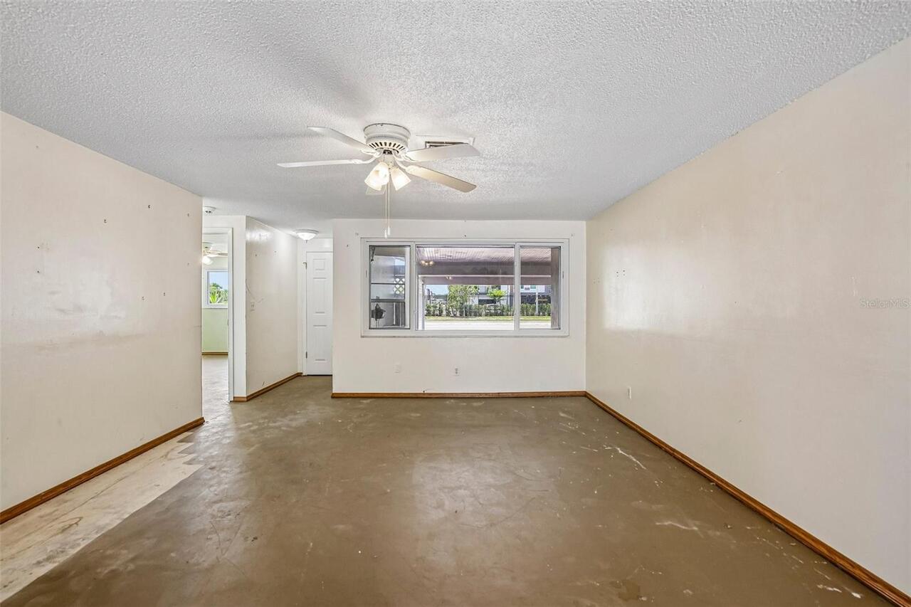 Listing Photo 13