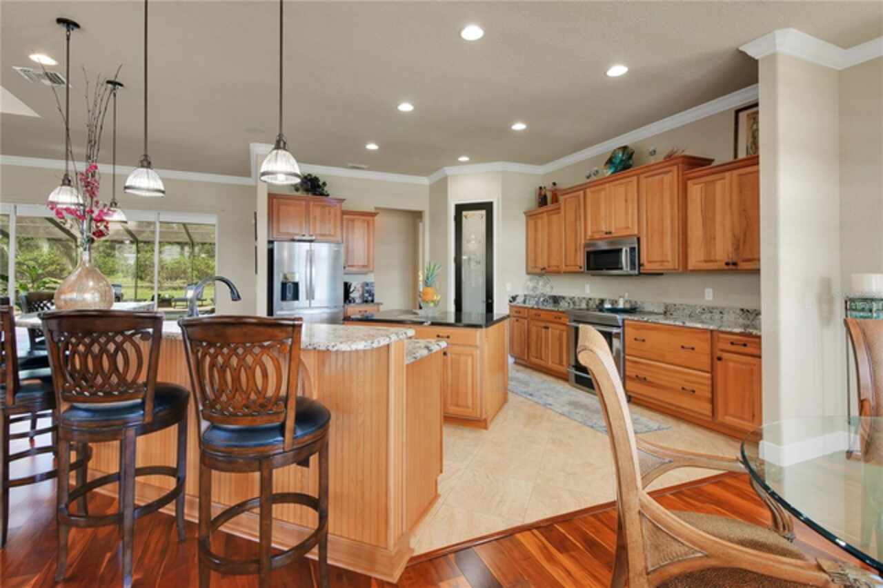 Listing Photo 18