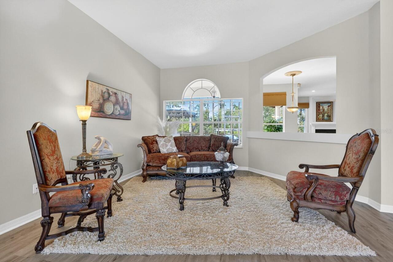 Listing Photo 14