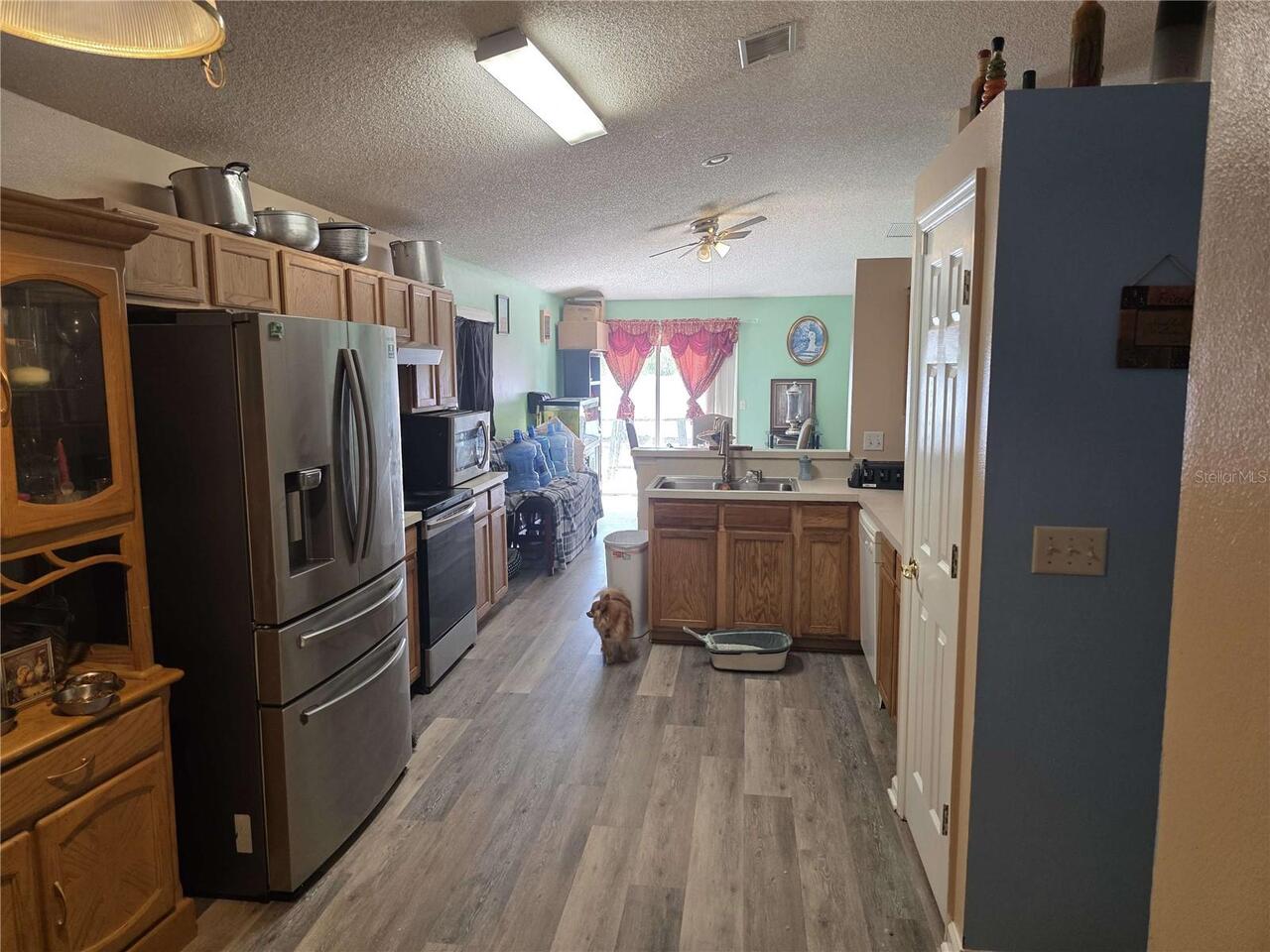 Listing Photo 10