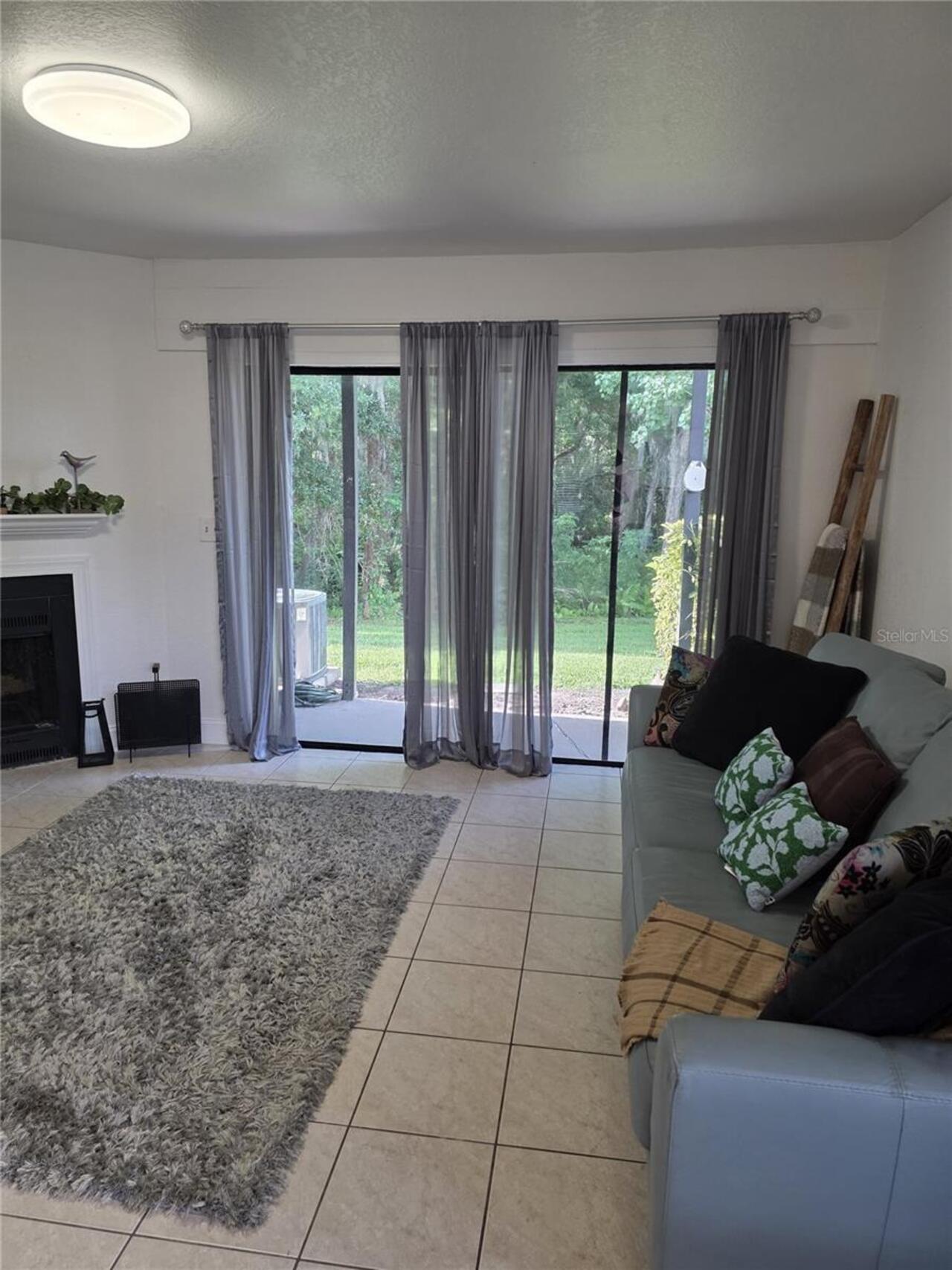 Listing Photo 11