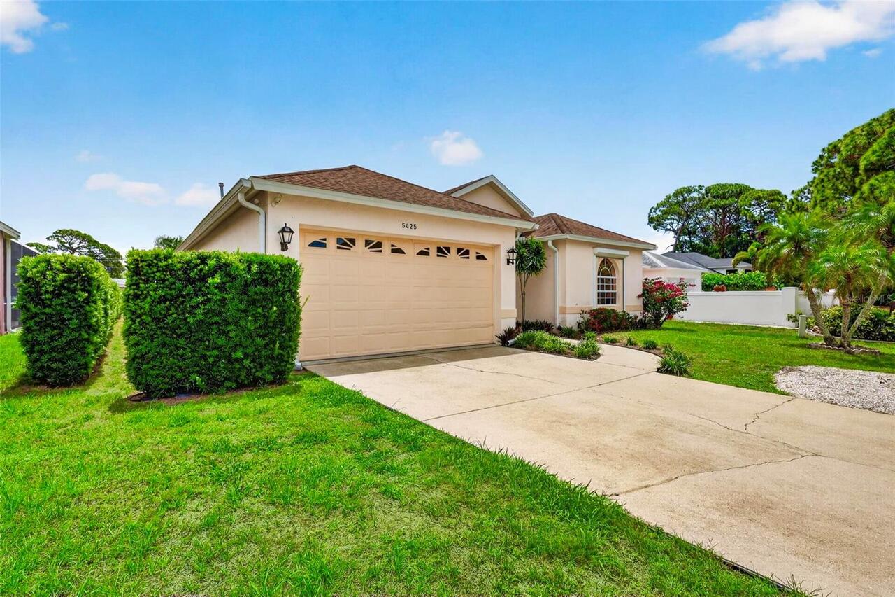 Listing Photo 11
