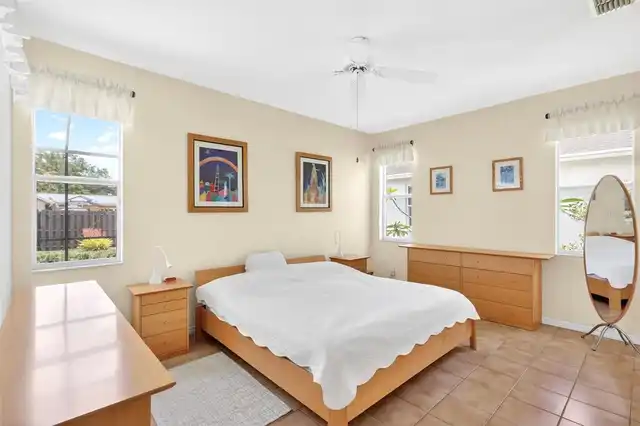 Listing Photo 33