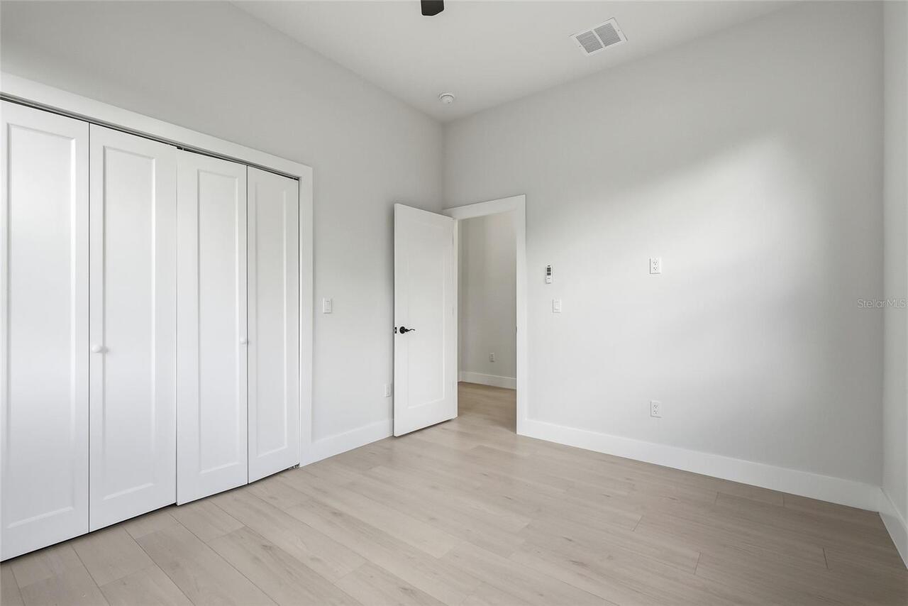 Listing Photo 33