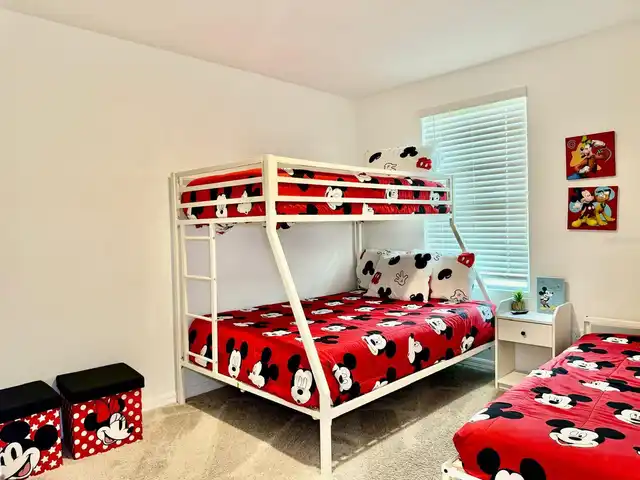 Listing Photo 11