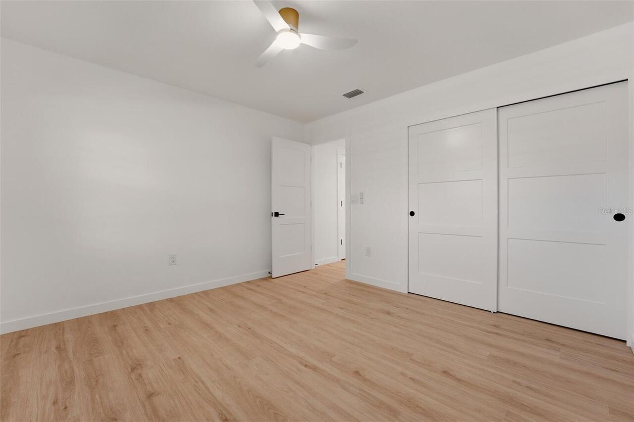 Listing Photo 42