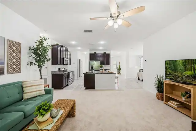 Listing Photo 16