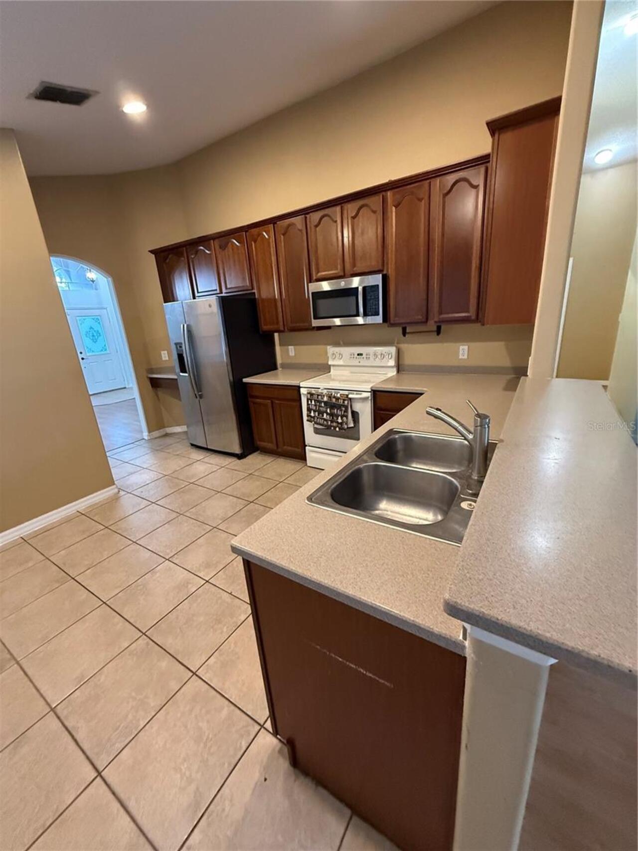 Listing Photo 7