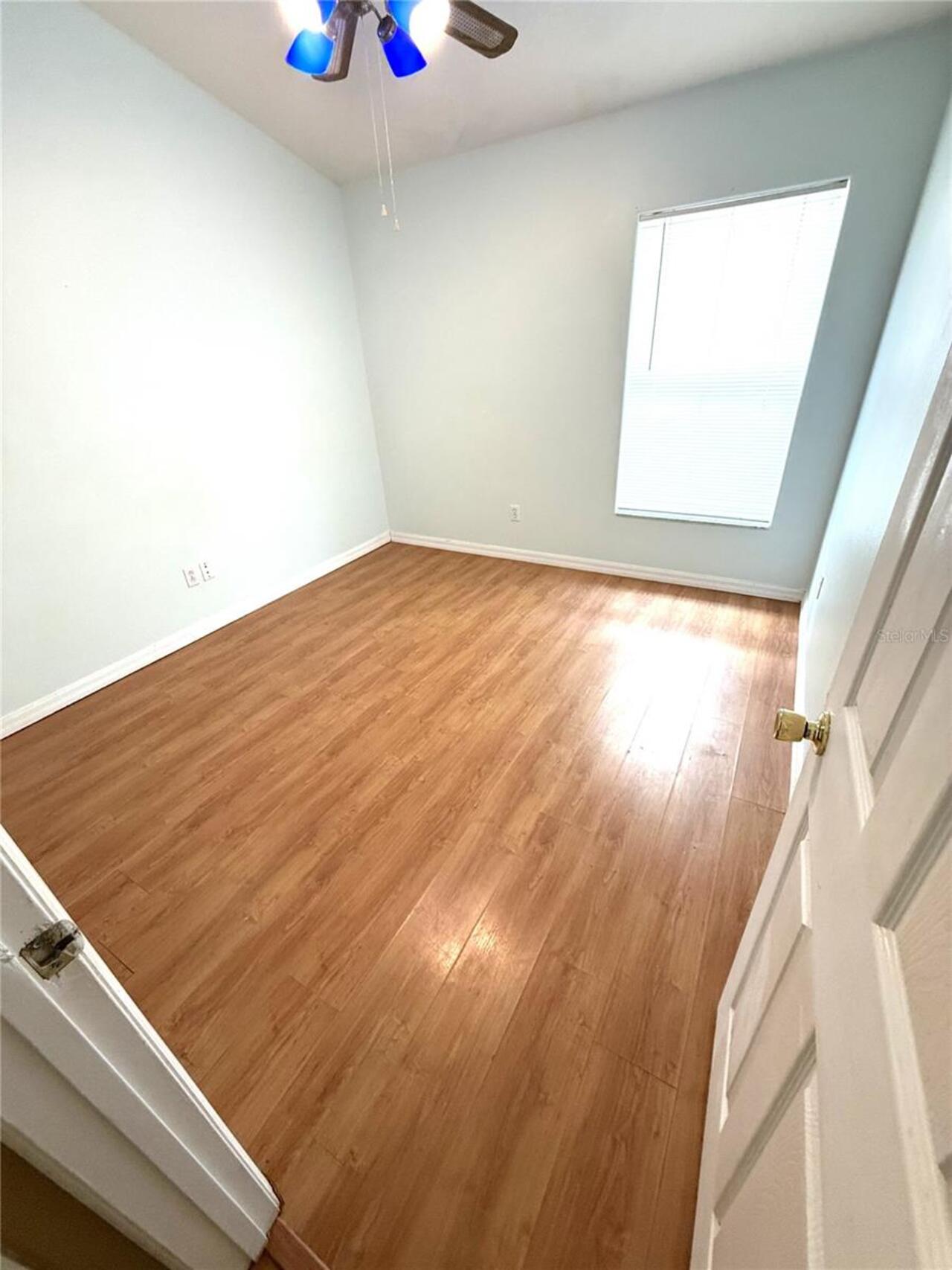 Listing Photo 17