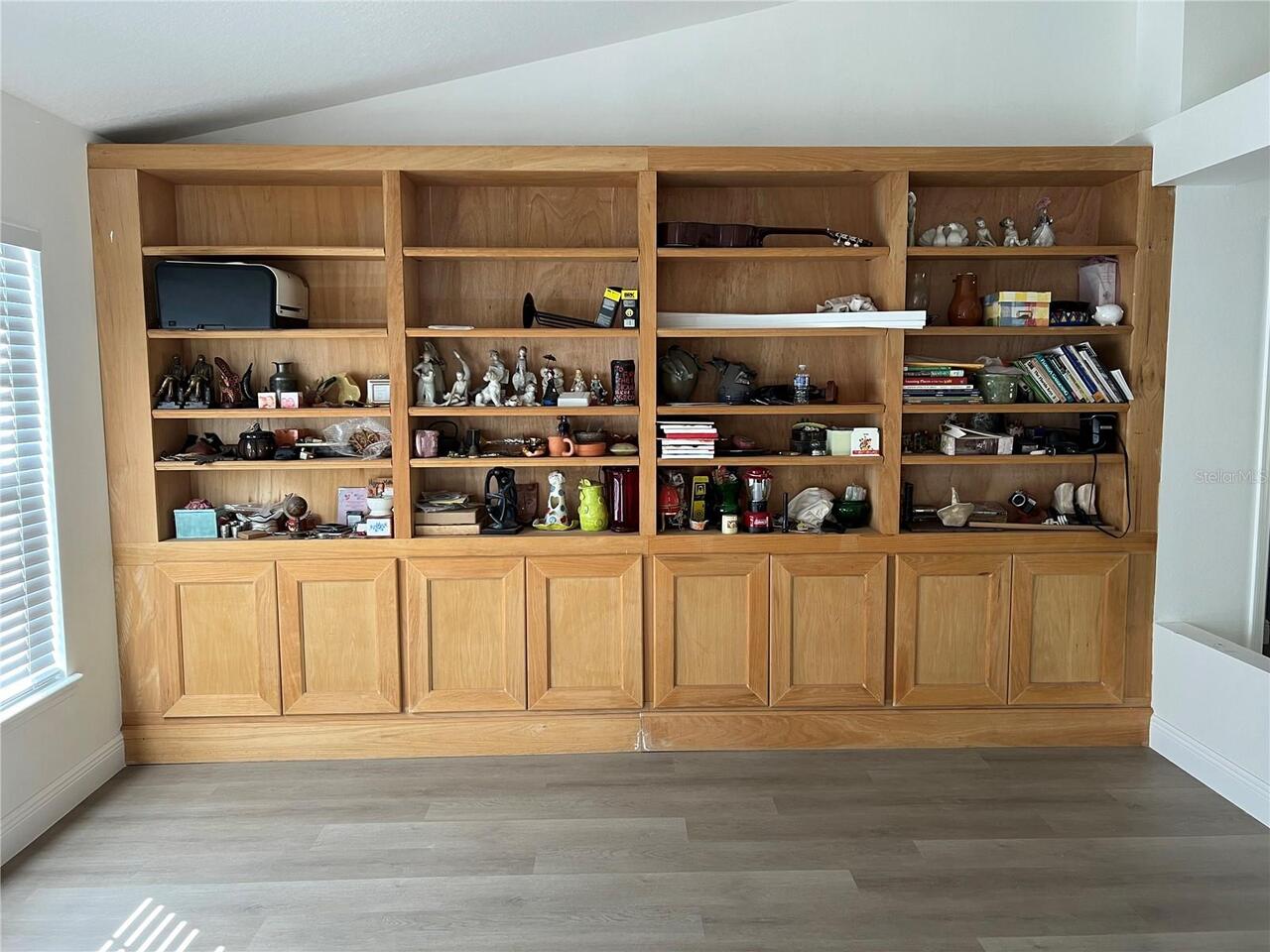 Listing Photo 8