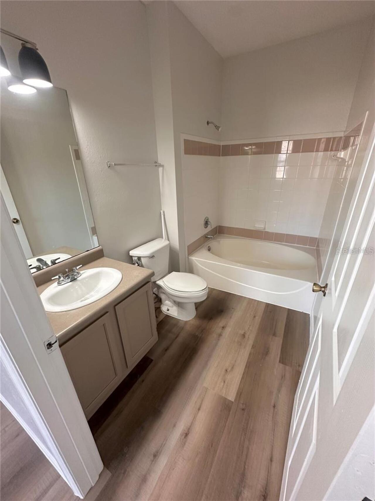 Listing Photo 21