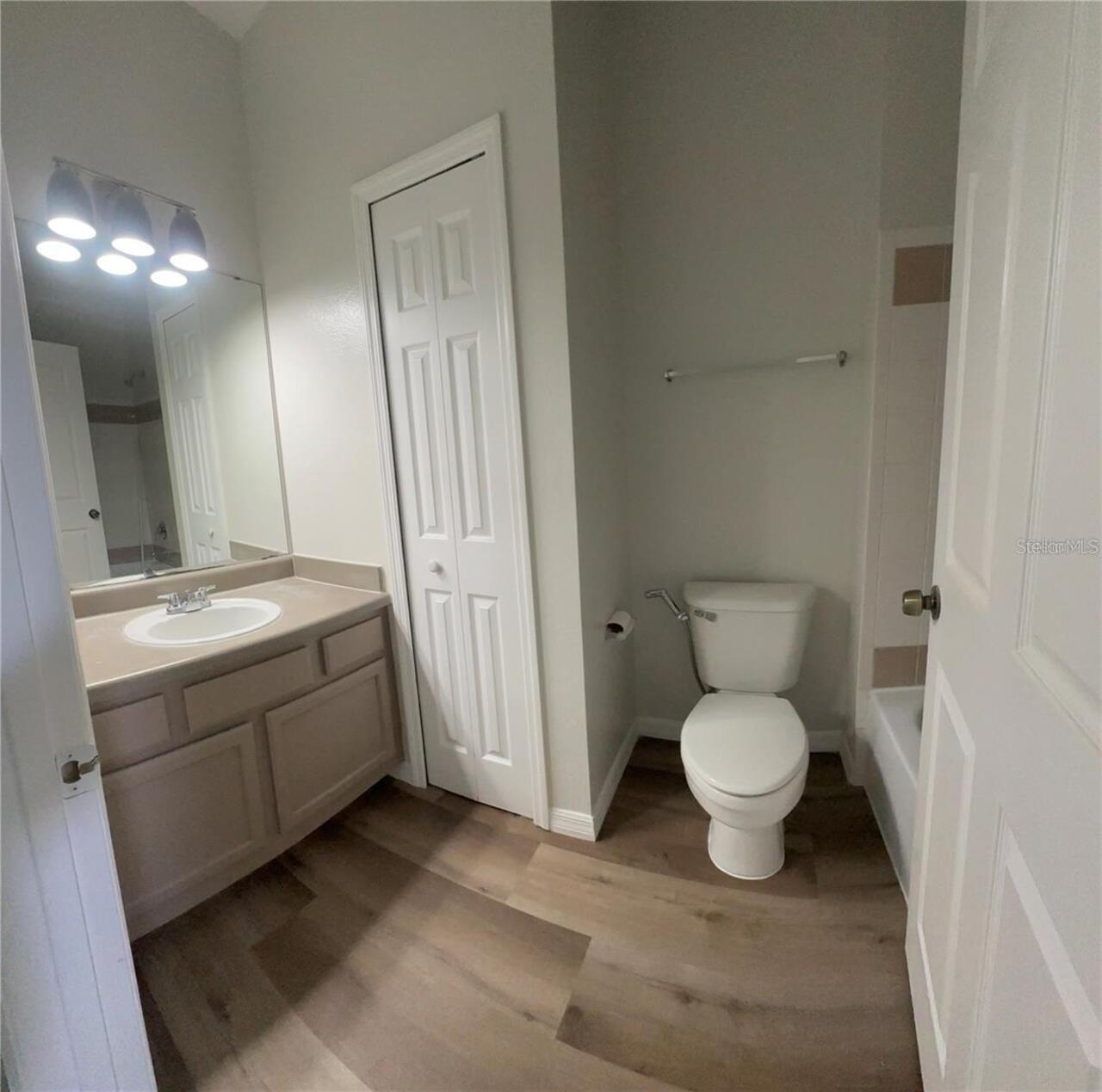 Listing Photo 24