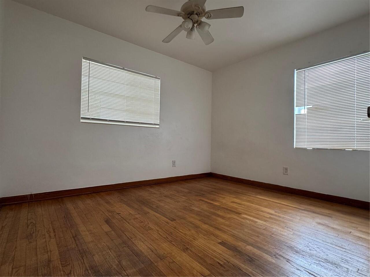 Listing Photo 10