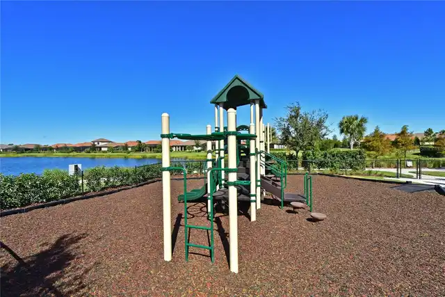 Listing Photo 41