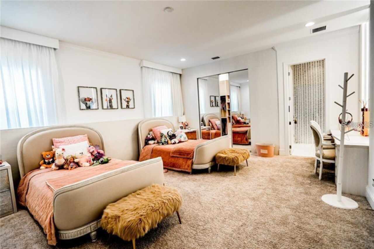 Listing Photo 35