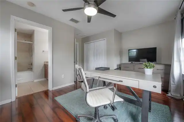 Listing Photo 15