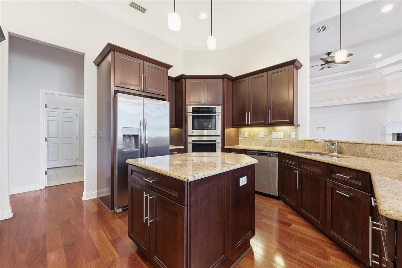 Listing Photo 15