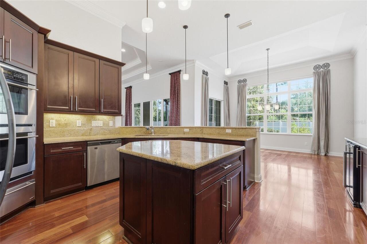 Listing Photo 18