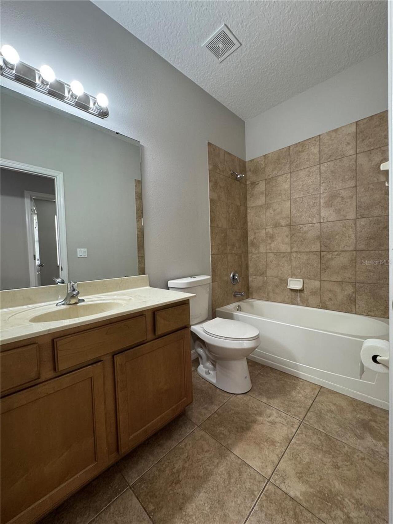 Listing Photo 24