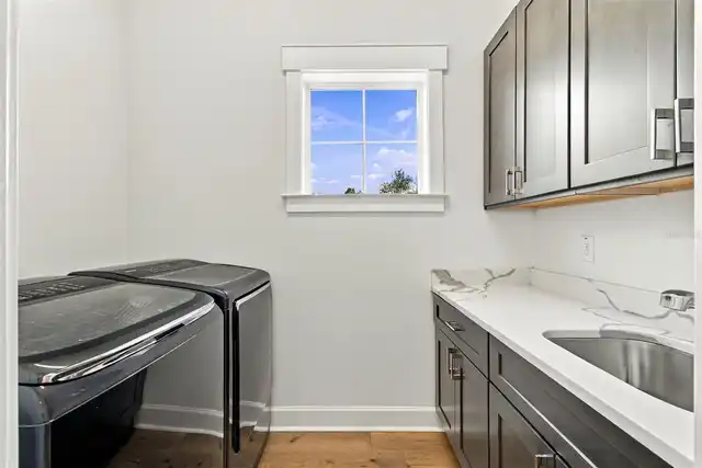 Listing Photo 22