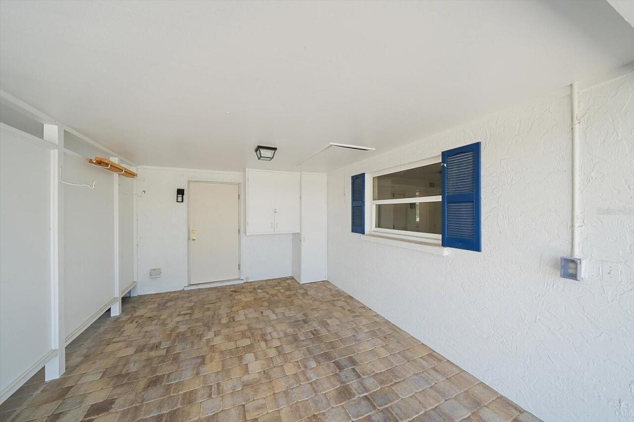 Listing Photo 32