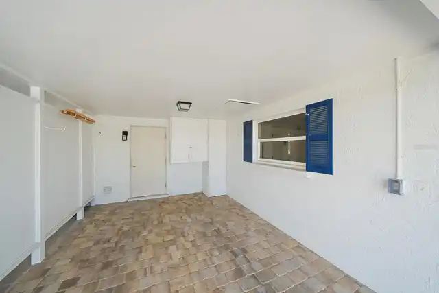 Listing Photo 32