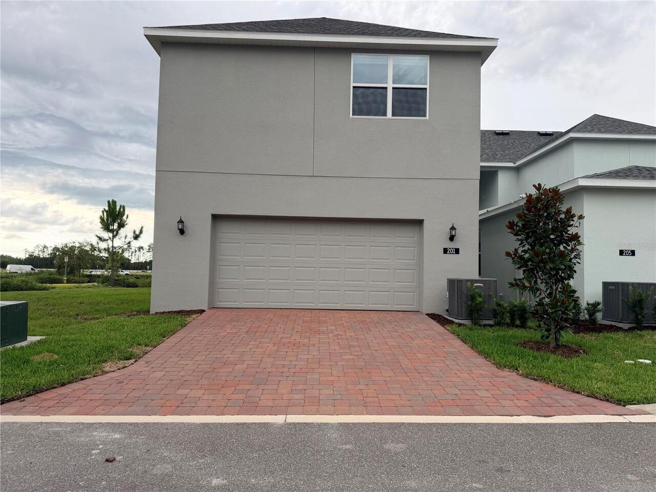 Listing Photo 32