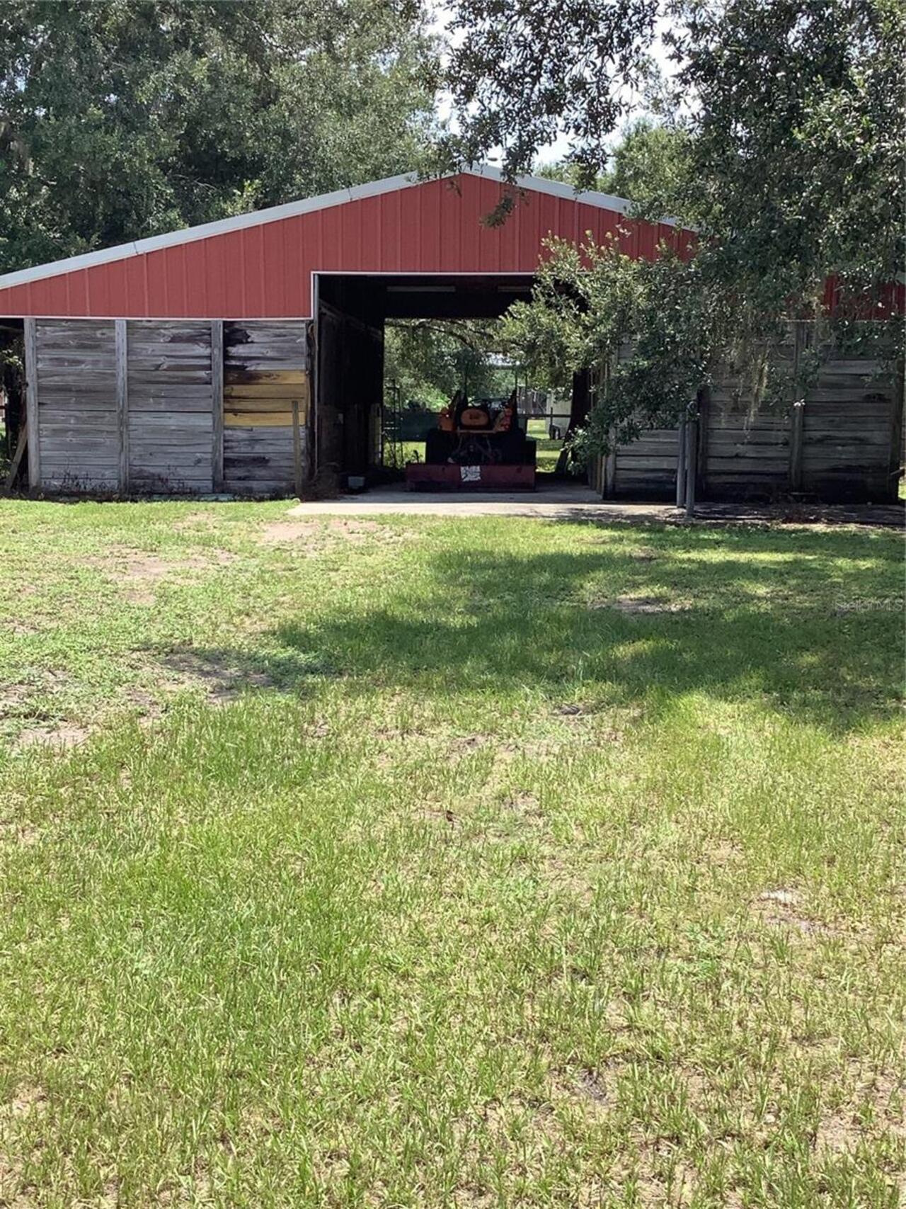 Listing Photo 4