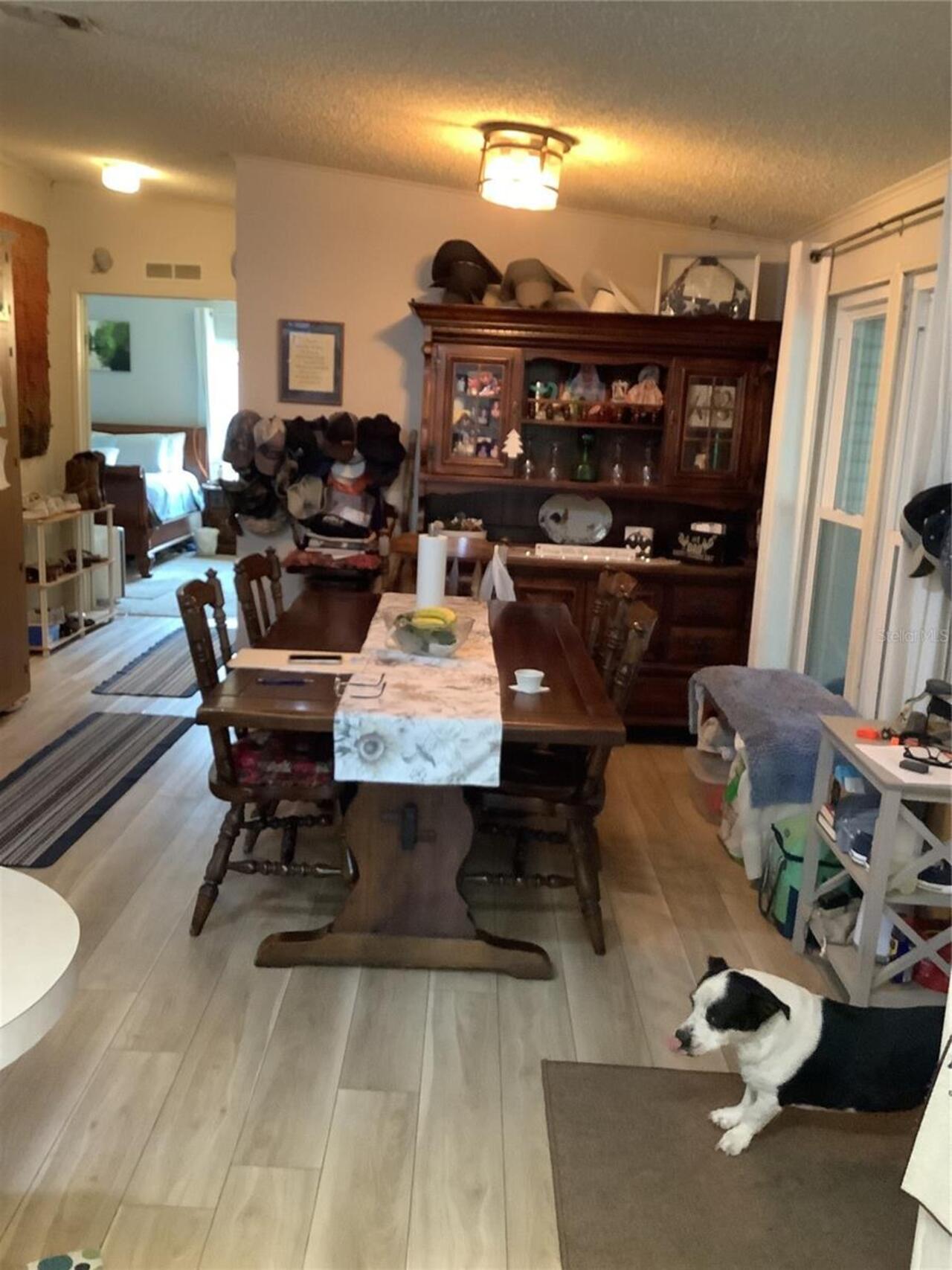 Listing Photo 8