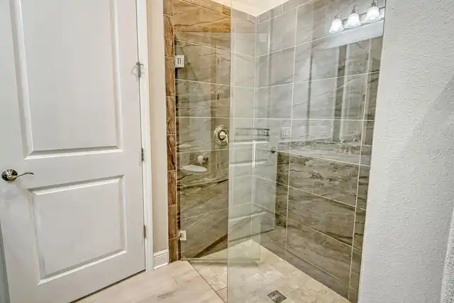Listing Photo 32