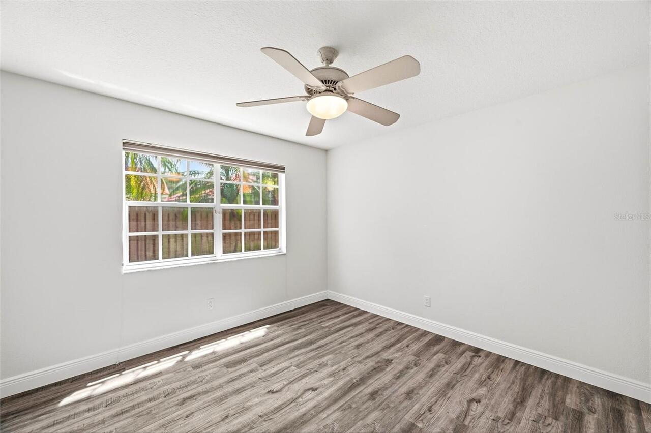 Listing Photo 33