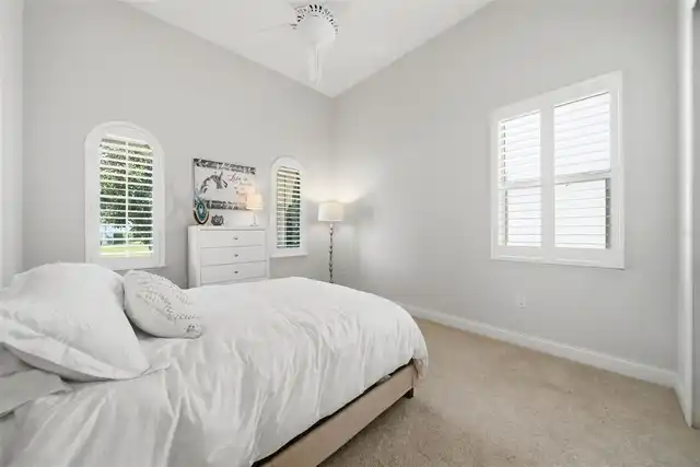 Listing Photo 23