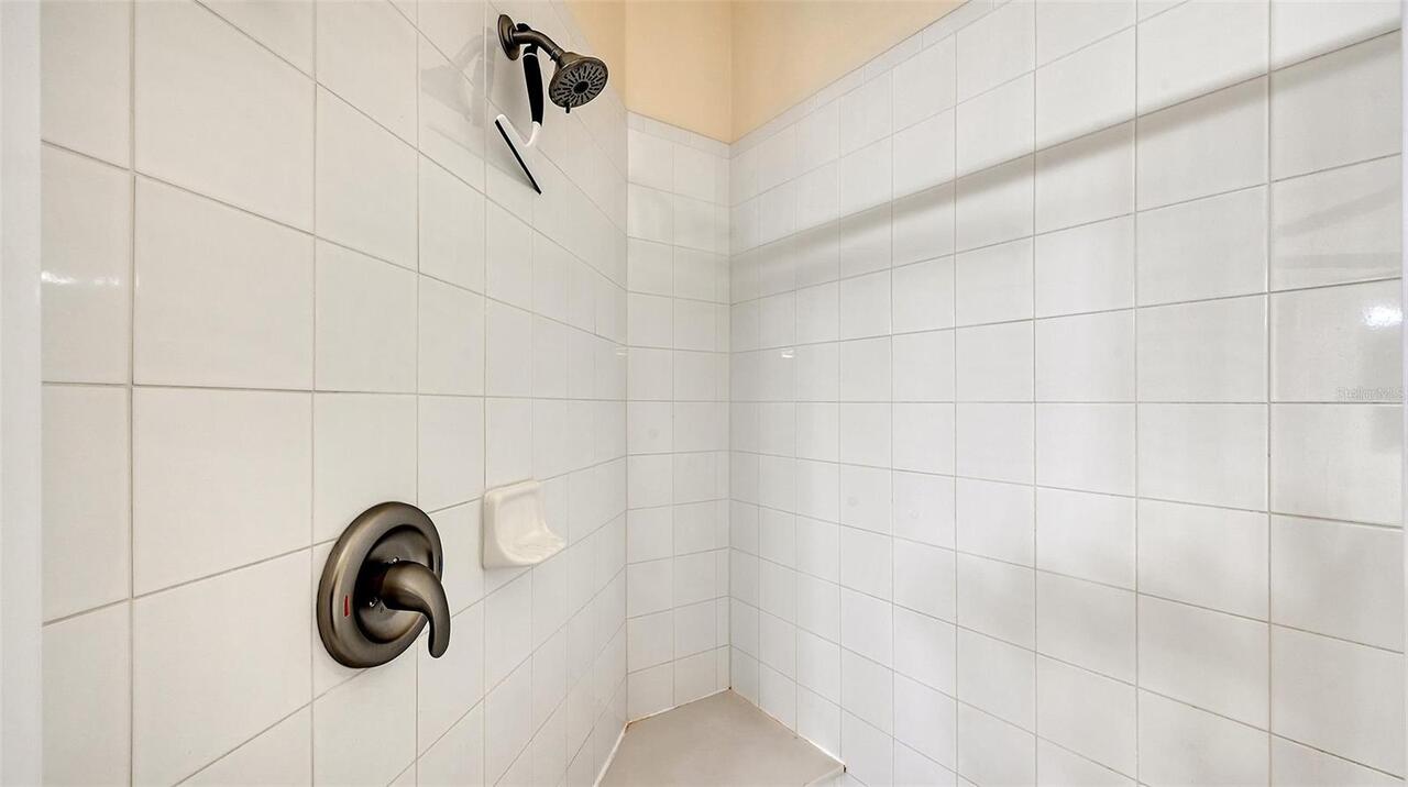 Listing Photo 34