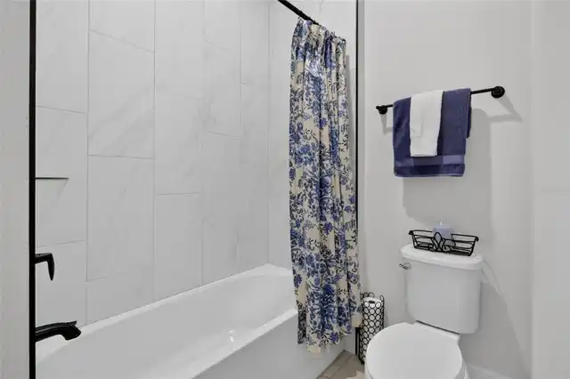 Listing Photo 38