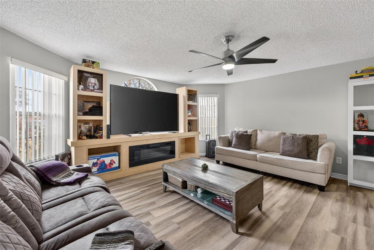 Listing Photo 9