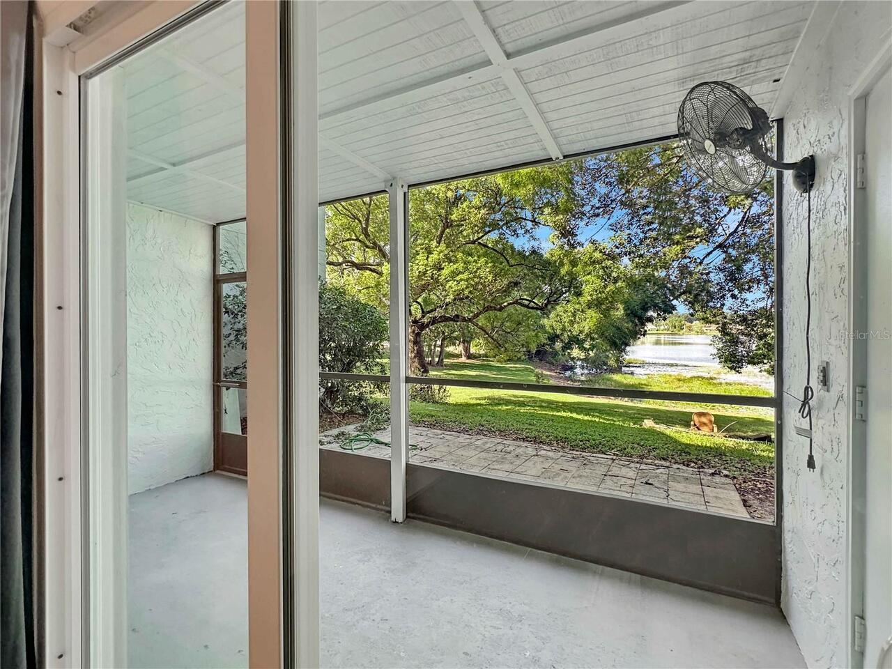 Listing Photo 10