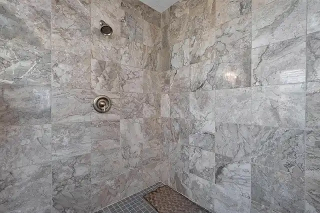 Listing Photo 20