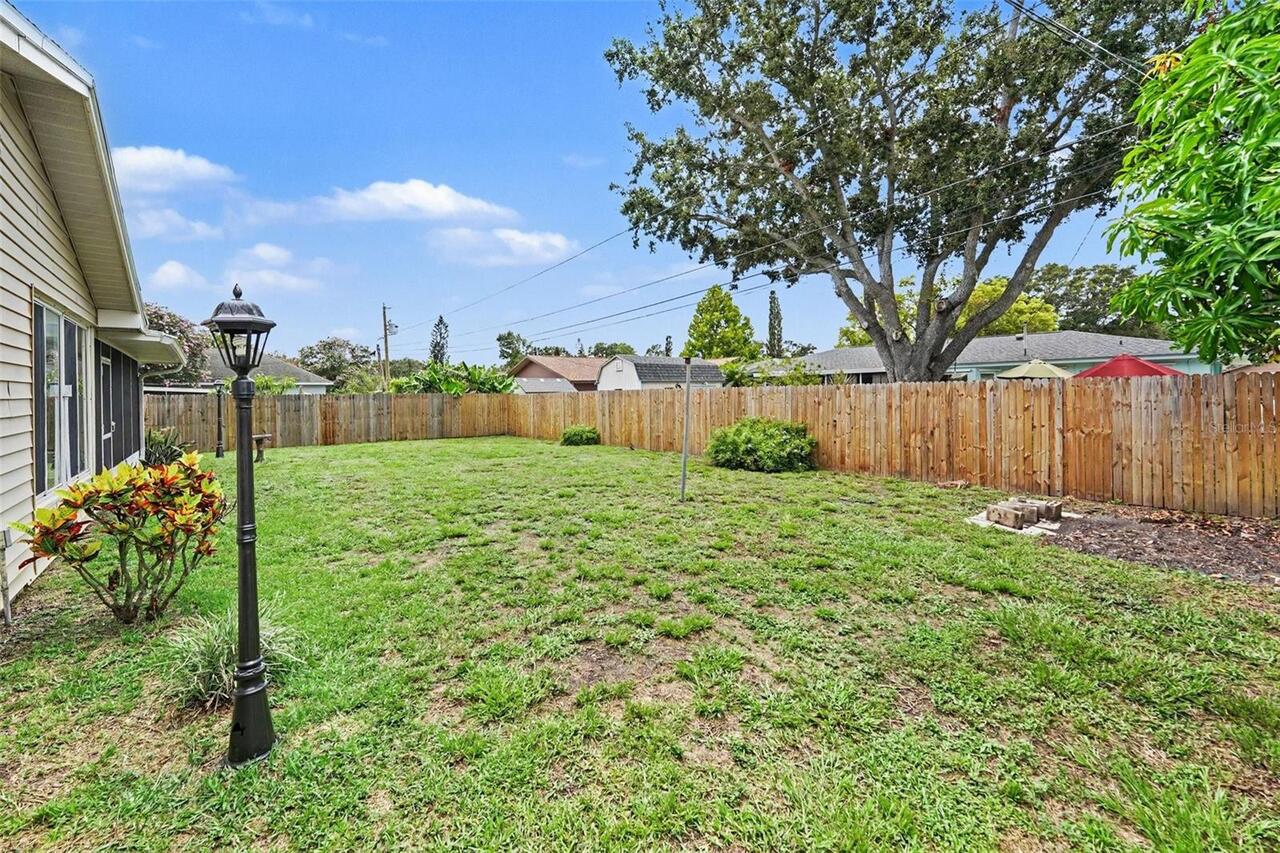 Listing Photo 23