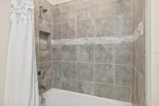 Listing Photo 43