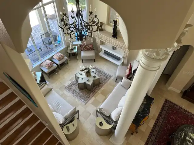 Listing Photo 10