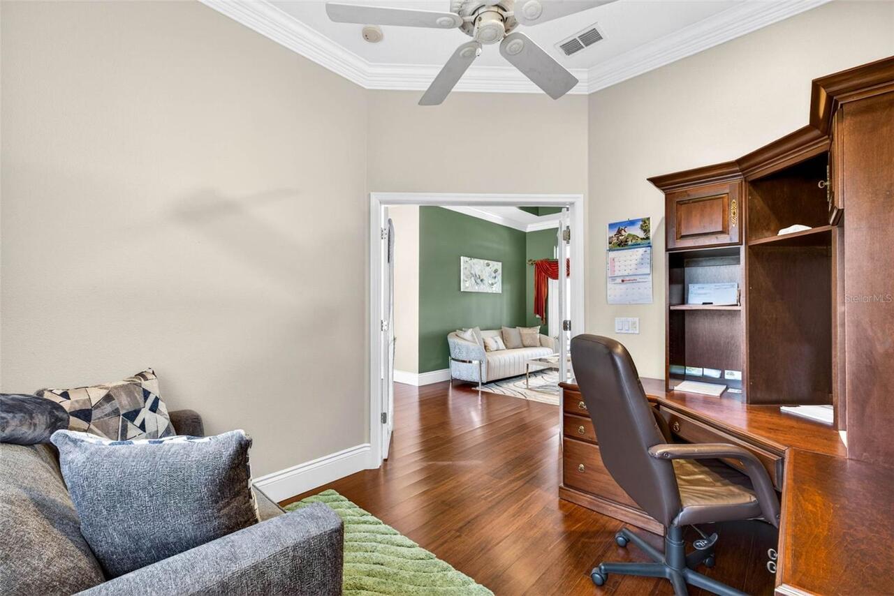 Listing Photo 17