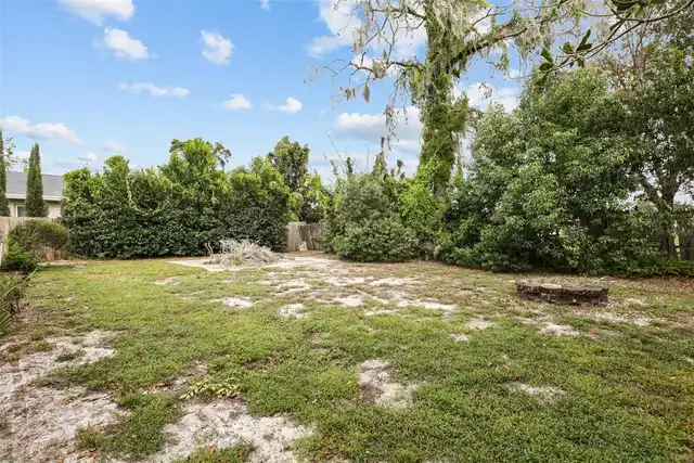 Listing Photo 8