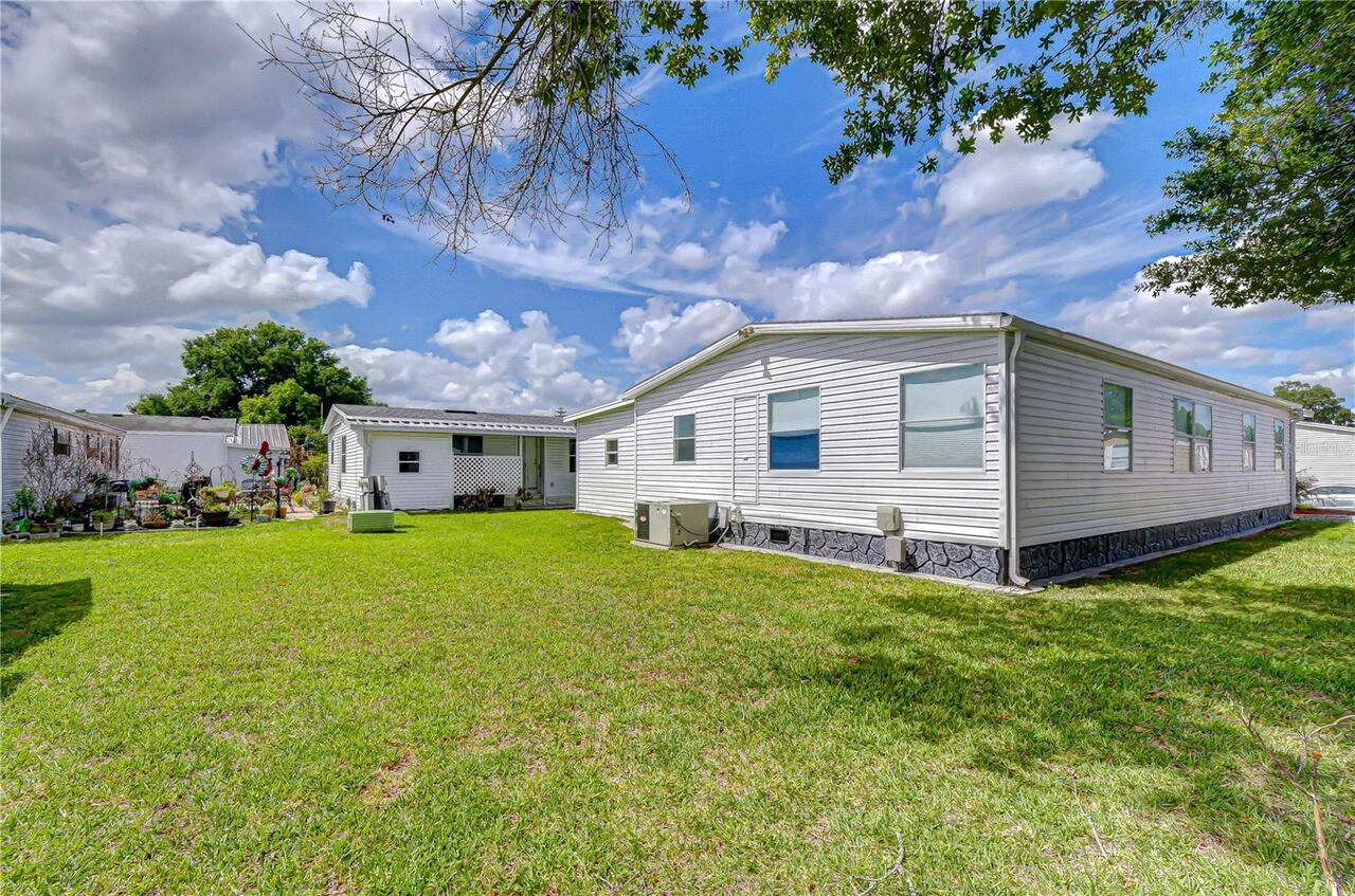 Listing Photo 8