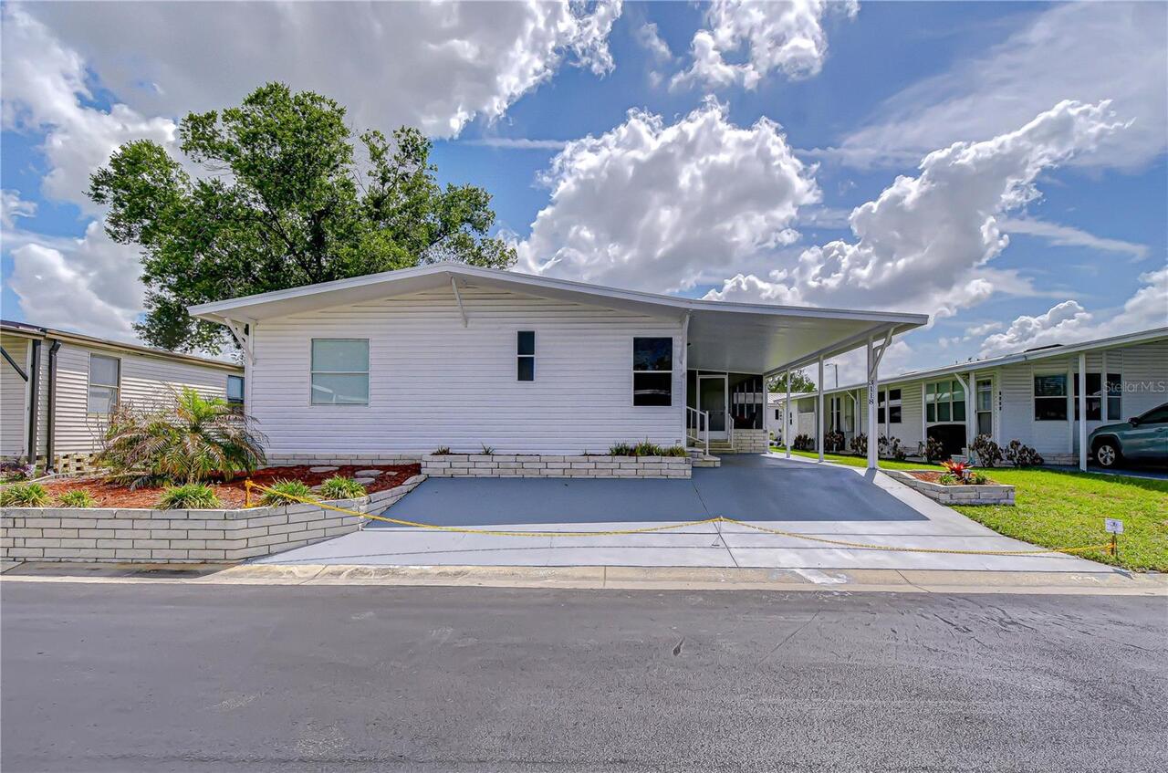 Listing Photo 10